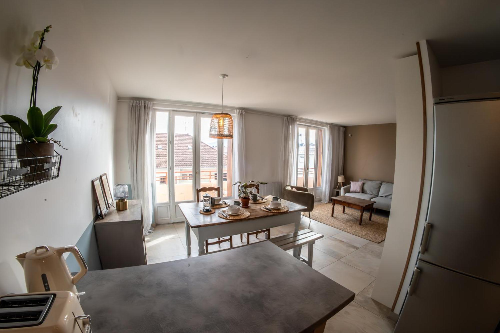 Les 3 Monts - Vue Panoramique Sur Les Montagnes Apartment Annecy Exterior photo